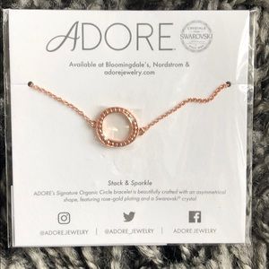 Rose gold Adore bracelet with Swarovski crystal